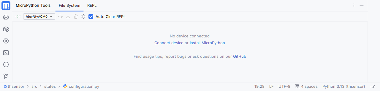 PyCharm IDE: Dialógové okno pre inštaláciu firmvéru s jazykom MicroPython.